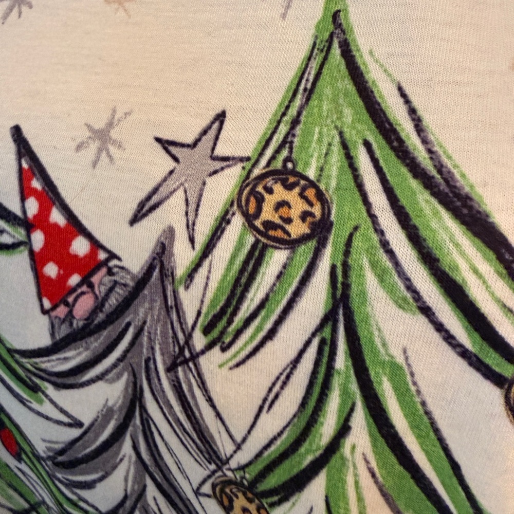 Festive Christmas Tree Raglan Shirt - Picture 7 of 12